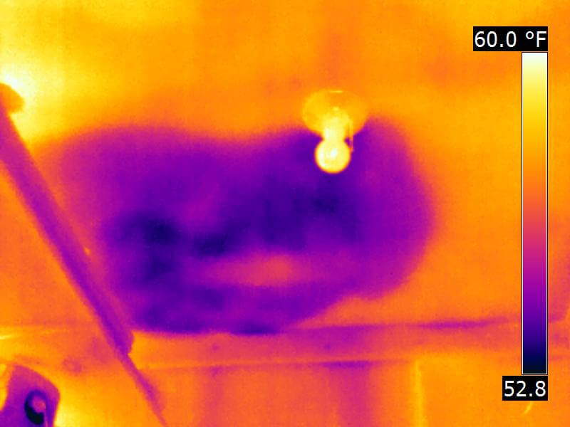 Infrared service identifies moisture in the ceiling